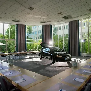 Wyndham Atrium Hotel